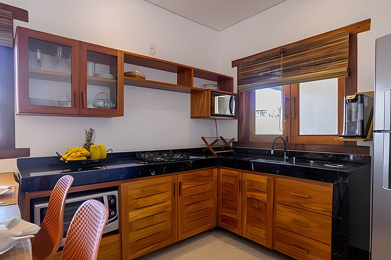 Apê de charme em condomínio exclusivo na R. Mucugê