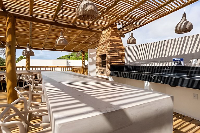 Apê de charme em condomínio exclusivo na R. Mucugê