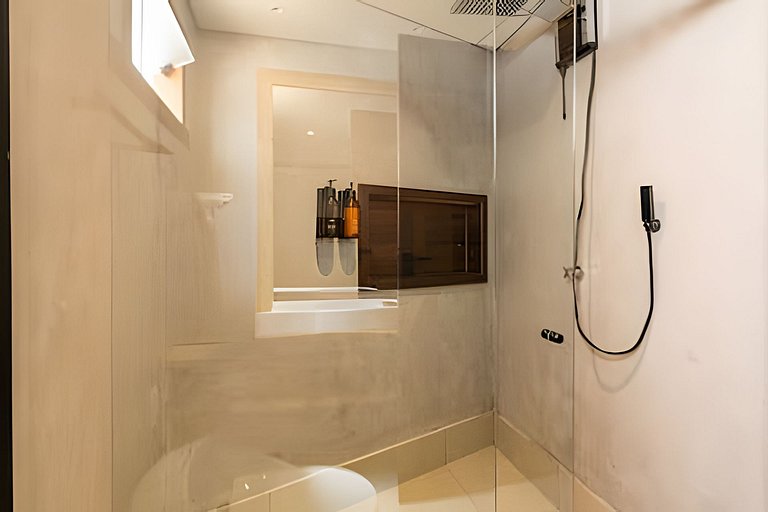 Suíte delícia com 2 piscinas na Rua do Mucugê