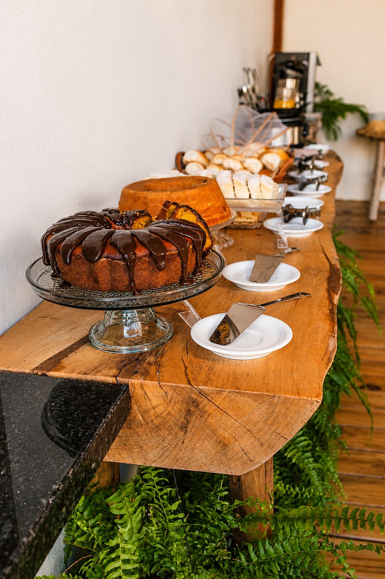 Suíte Rio Verde | Charme e conforto na Mucugê – Café da Manh