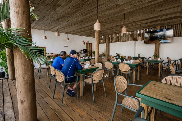 Suíte Rio Verde | Charme e conforto na Mucugê – Café da Manh